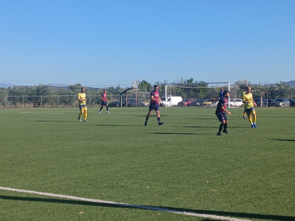 &Alpha;&rsquo; &Kappa;&alpha;&tau;&eta;&gamma;&omicron;&rho;ί&alpha; &Lambda;&alpha;&kappa;&omega;&nu;ί&alpha;&sigmaf;: &laquo;&Chi;&alpha;&mu;&omicron;&gamma;έ&lambda;&alpha;&sigma;&alpha;&nu;&raquo; &omicron;&iota; &phi;&iota;&lambda;&omicron;&xi;&epsilon;&nu;&omicron;ύ&mu;&epsilon;&nu;&omicron;&iota; &sigma;&tau;&eta; 2&eta; &alpha;&gamma;&omega;&nu;&iota;&sigma;&tau;&iota;&kappa;ή