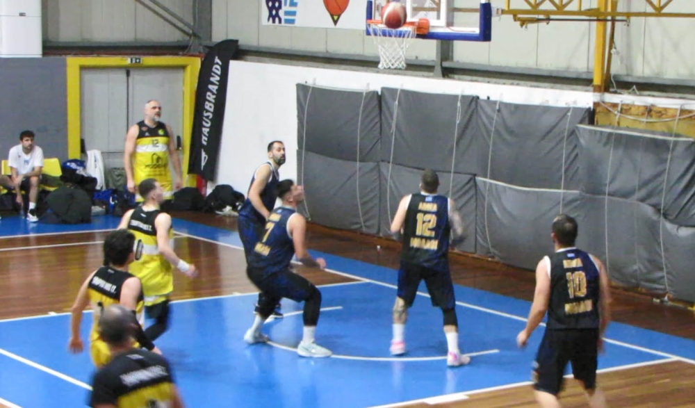 &Alpha;1&rsquo; &Epsilon;&Kappa;&Alpha;&Sigma;&Kappa;&Epsilon;&Nu;&Omicron;&Pi;: &Kappa;&upsilon;&rho;ί&alpha;&rho;&chi;&omicron;&sigmaf; &Alpha;&Pi;&Omicron;&Epsilon;&Lambda; &laquo;έ&delta;&epsilon;&sigma;&epsilon;&raquo; &tau;&eta; 2&eta; &theta;έ&sigma;&eta;  &kappa;&alpha;&iota; &omicron;&nu;&epsilon;&iota;&rho;&epsilon;ύ&epsilon;&tau;&alpha;&iota; &tau;ί&tau;&lambda;&omicron;