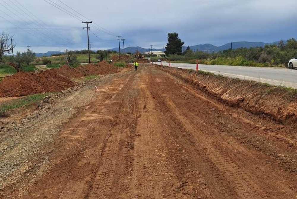 Έ&rho;&gamma;&omicron; &delta;&iota;&alpha;&pi;&lambda;ά&tau;&upsilon;&nu;&sigma;&eta;&sigmaf; &tau;&eta;&sigmaf; &Epsilon;&Omicron; &mu;&epsilon;&tau;&alpha;&xi;ύ &kappa;ό&mu;&beta;&omicron;&upsilon; &Alpha;&pi;&iota;&delta;&iota;ά&sigmaf; &kappa;&alpha;&iota; &Mu;&omicron;&lambda;ά&omega;&nu;