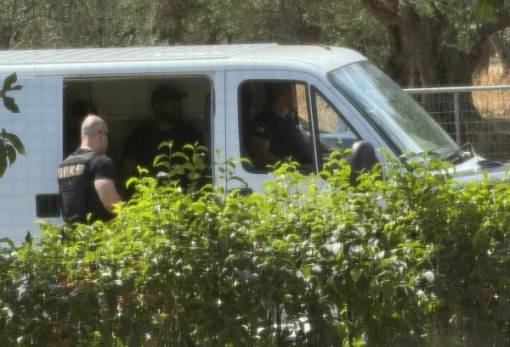 «Μάζεψε» λαθρο-πωλητές η ΕΛΑΣ στο πανηγύρι Μυστρά