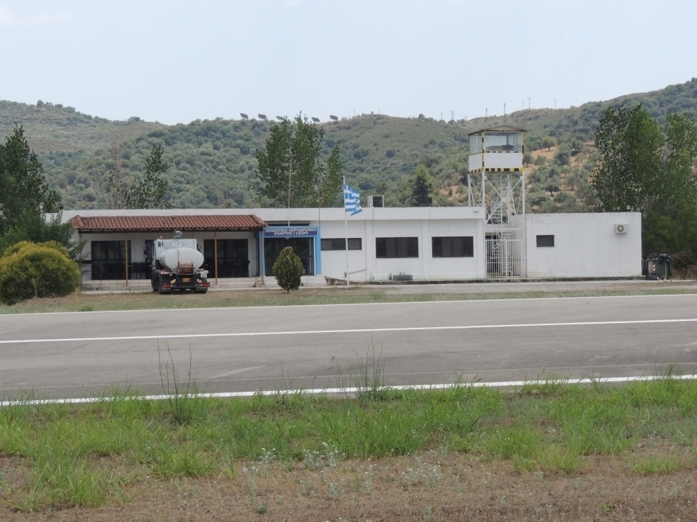 &Epsilon;&lambda;&epsilon;ύ&theta;&epsilon;&rho;&omicron;&sigmaf; &omicron; &laquo;&delta;&iota;ά&delta;&rho;&omicron;&mu;&omicron;&sigmaf;&raquo; &gamma;&iota;&alpha; &tau;&omicron; &Alpha;&epsilon;&rho;&omicron;&delta;&rho;ό&mu;&iota;&omicron; &Sigma;&pi;ά&rho;&tau;&eta;&sigmaf;