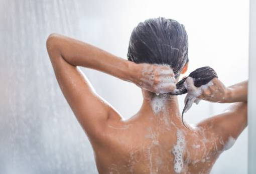 Το πιο συχνό λάθος που κάνουμε στο λούσιμο