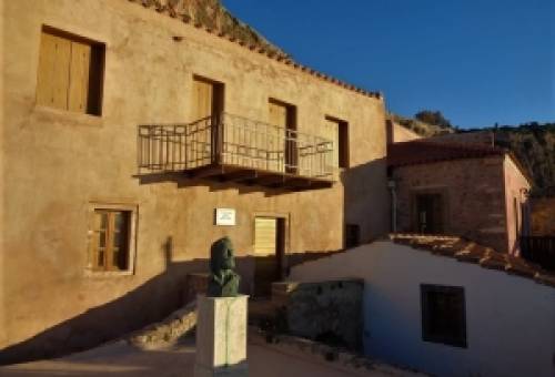 Η Ρωμιοσύνη ξαναγράφει ιστορία: Εγκαινιάζεται το Μουσείο Ρίτσου στη Μονεμβασιά