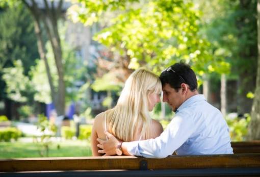 Ρομαντικές προτάσεις για καλοκαιρινά ραντεβού