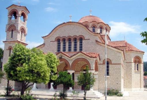 Οι Καρυές γιορτάζουν τον πολιούχο τους Απόστολο Ανδρέα