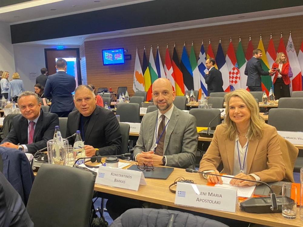 &Sigma;&tau;&eta;&nu; &Kappa;ύ&pi;&rho;&omicron; &omicron; &Kappa;&rho;&eta;&tau;&iota;&kappa;ό&sigmaf; &gamma;&iota;&alpha; &tau;&iota;&sigmaf; &epsilon;&rho;&gamma;&alpha;&sigma;ί&epsilon;&sigmaf; &tau;&eta;&sigmaf; &Omicron;&mu;ά&delta;&alpha;&sigmaf; &Kappa;&omicron;&iota;&nu;&omicron;&beta;&omicron;&upsilon;&lambda;&epsilon;&upsilon;&tau;&iota;&kappa;&omicron;ύ &Epsilon;&lambda;έ&gamma;&chi;&omicron;&upsilon; &tau;&eta;&sigmaf; Europol