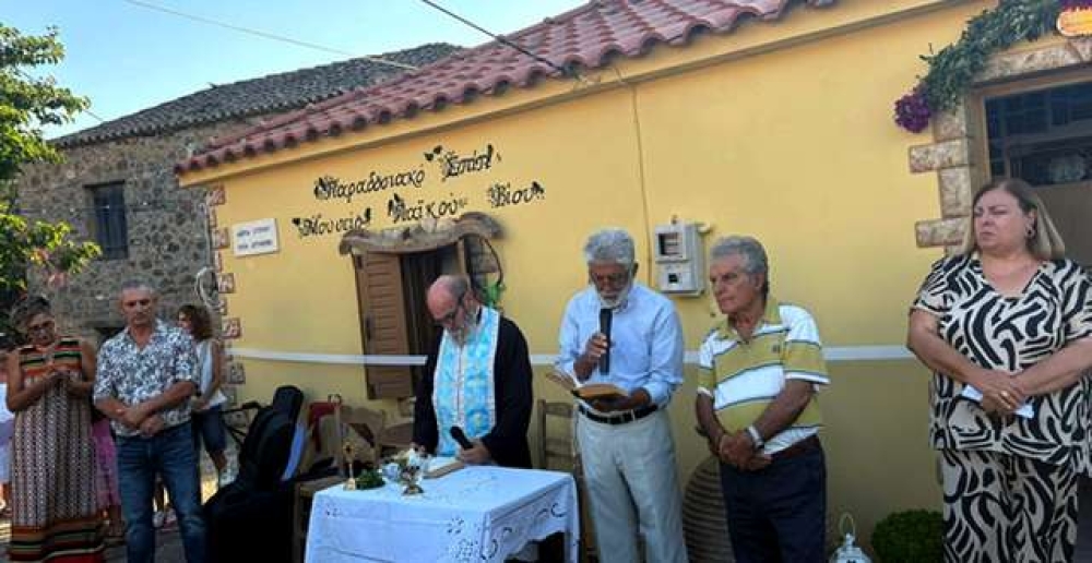 &Tau;&alpha; &Tau;ά&lambda;&alpha;&nu;&tau;&alpha; &zeta;&omega;&nu;&tau;&alpha;&nu;&epsilon;ύ&omicron;&upsilon;&nu; &tau;&omicron; &pi;&alpha;&rho;&epsilon;&lambda;&theta;ό&nu; &mu;&epsilon; &tau;&omicron; &nu;έ&omicron; &laquo;&Pi;&alpha;&rho;&alpha;&delta;&omicron;&sigma;&iota;&alpha;&kappa;ό &Sigma;&pi;ί&tau;&iota;&raquo;