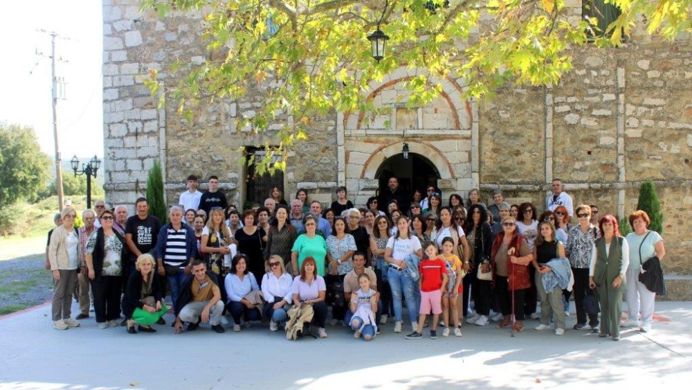 &Alpha;&phi;&iota;&epsilon;&rho;&omega;&mu;&alpha;&tau;&iota;&kappa;ή &epsilon;&kappa;&delta;&rho;&omicron;&mu;ή &sigma;&tau;&omicron;&nu; &Theta;&epsilon;ό&delta;&omega;&rho;&omicron; &Kappa;&omicron;&lambda;&omicron;&kappa;&omicron;&tau;&rho;ώ&nu;&eta; &tau;&omicron;&upsilon; &Sigma;&upsilon;&lambda;&lambda;ό&gamma;&omicron;&upsilon; &Kappa;&upsilon;&rho;&iota;ώ&nu; &kappa;&alpha;&iota; &Delta;&epsilon;&sigma;&pi;&omicron;&iota;&nu;ί&delta;&omega;&nu; &Gamma;&epsilon;&rho;&alpha;&kappa;ί&omicron;&upsilon;