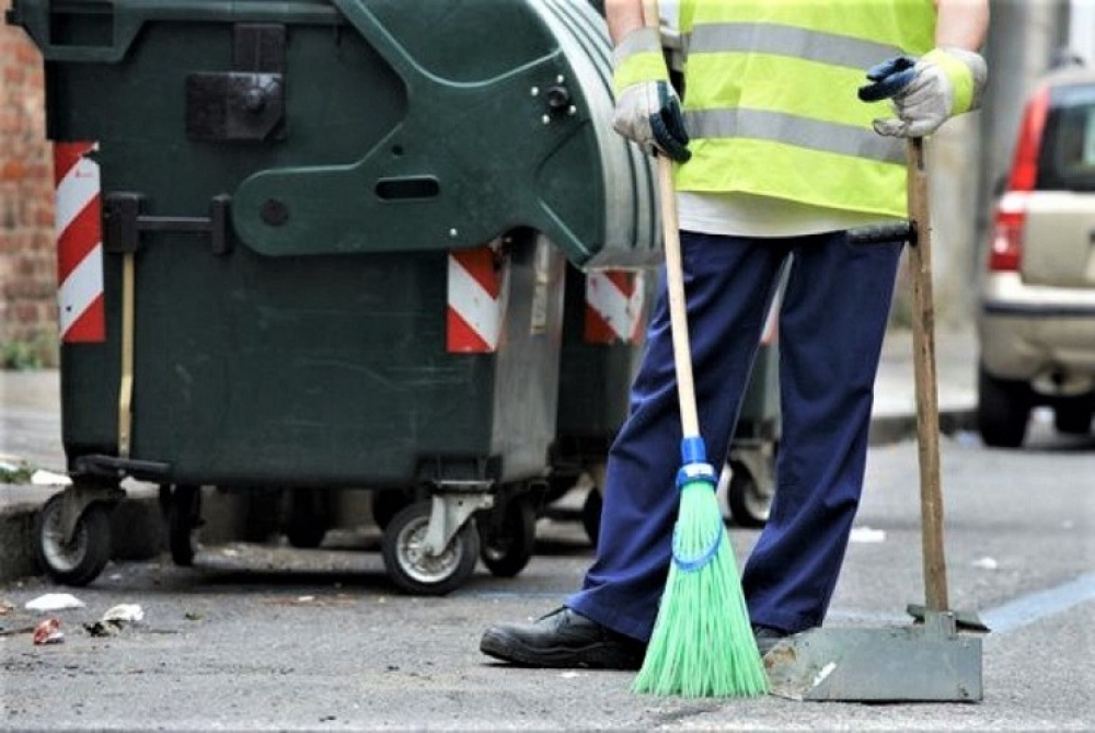 &Delta;ή&mu;&omicron;&sigmaf; &Sigma;&pi;ά&rho;&tau;&eta;&sigmaf;: &Sigma;&tau;ά&sigma;&eta; &epsilon;&rho;&gamma;&alpha;&sigma;ί&alpha;&sigmaf; &upsilon;&pi;&alpha;&lambda;&lambda;ή&lambda;&omega;&nu; &gamma;&iota;&alpha; &tau;&alpha; &mu;έ&sigma;&alpha; &alpha;&tau;&omicron;&mu;&iota;&kappa;ή&sigmaf; &pi;&rho;&omicron;&sigma;&tau;&alpha;&sigma;ί&alpha;&sigmaf;