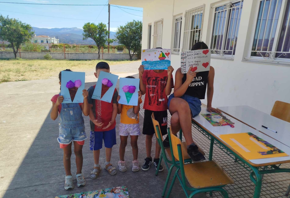 &Delta;&iota;&alpha;&mu;&alpha;&rho;&tau;ύ&rho;&omicron;&nu;&tau;&alpha;&iota; &gamma;&omicron;&nu;&epsilon;ί&sigmaf; &mu;&alpha;&theta;&eta;&tau;ώ&nu; &Delta;&eta;&mu;&omicron;&tau;&iota;&kappa;&omicron;ύ &Sigma;&chi;&omicron;&lambda;&epsilon;ί&omicron;&upsilon; &Alpha;&mu;&upsilon;&kappa;&lambda;ώ&nu;