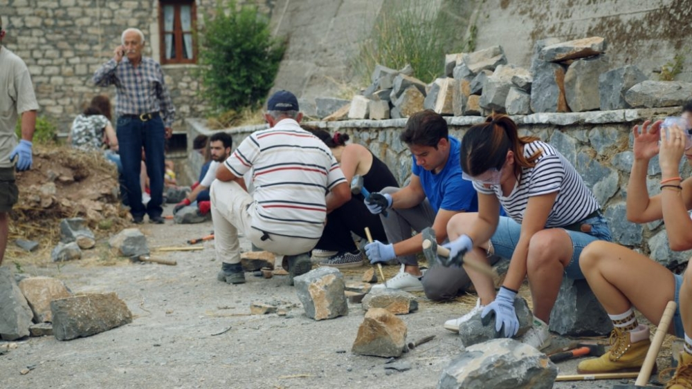 &Epsilon;&rho;&gamma;&alpha;&sigma;&tau;ή&rho;&iota;&omicron; &pi;&alpha;&rho;&alpha;&delta;&omicron;&sigma;&iota;&alpha;&kappa;ή&sigmaf; &tau;έ&chi;&nu;&eta;&sigmaf; &tau;&eta;&sigmaf; &pi;έ&tau;&rho;&alpha;&sigmaf; &sigma;&tau;&alpha; &Lambda;&alpha;&gamma;&kappa;ά&delta;&iota;&alpha; &Alpha;&rho;&kappa;&alpha;&delta;ί&alpha;&sigmaf;