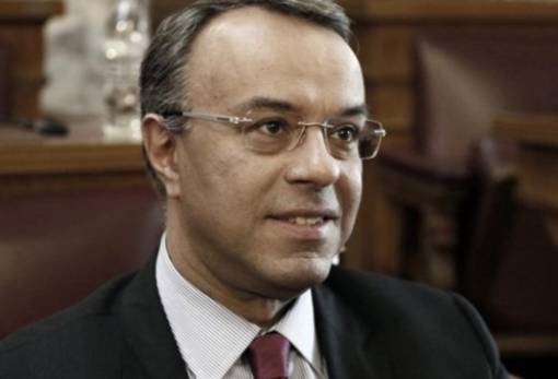 Γεύμα στην Αθηναϊκή Λέσχη με τον Σταϊκούρα για τον Πέτρο Δούκα