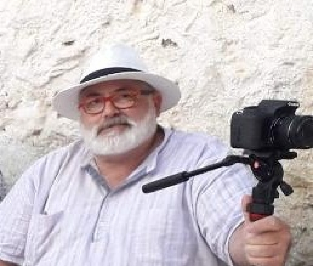 &Gamma;&omicron;&eta;&tau;&epsilon;&upsilon;&mu;έ&nu;&omicron;&sigmaf; &alpha;&pi;ό &tau;&eta; &Lambda;&alpha;&kappa;&omega;&nu;ί&alpha; &omicron; &delta;&iota;&epsilon;&theta;&nu;&omicron;ύ&sigmaf; &phi;ή&mu;&eta;&sigmaf; &sigma;&epsilon;&phi; &Tau;. &Kappa;&alpha;&beta;&alpha;&lambda;&iota;έ&rho;&omicron;&sigmaf; (&Phi;&Omega;&Tau;&Omicron;)