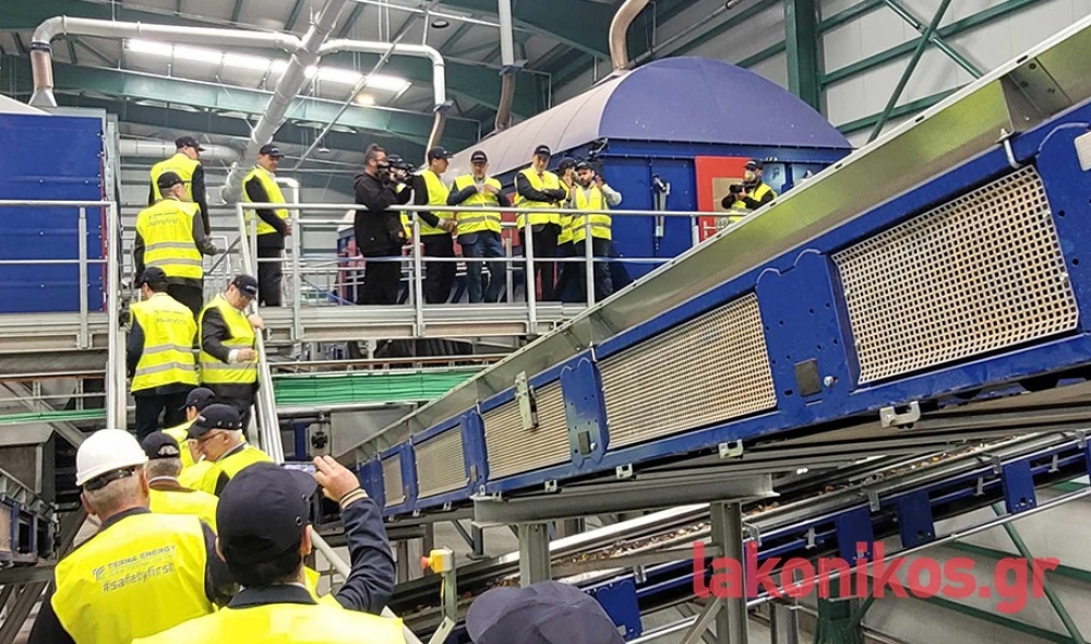 &Eta; &Mu;&Epsilon;&Alpha; &Sigma;&kappa;ά&lambda;&alpha;&sigmaf; &laquo;&kappa;&alpha;&theta;&alpha;&rho;ί&zeta;&epsilon;&iota;&raquo; &tau;&eta;&nu; &tau;&omicron;&xi;&iota;&kappa;ή &delta;&iota;&alpha;&chi;&epsilon;ί&rho;&iota;&sigma;&eta; &alpha;&pi;&omicron;&rho;&rho;&iota;&mu;&mu;ά&tau;&omega;&nu;