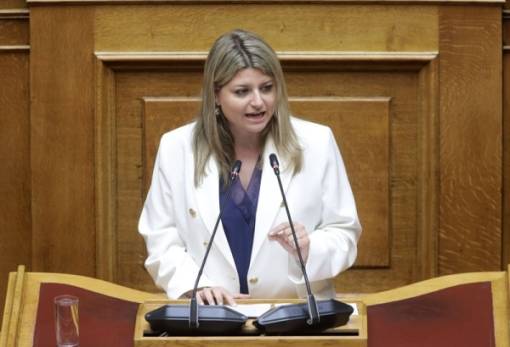 Η νεαρότερη βουλευτής του Κοινοβουλίου είναι η Ν. Γρηγοράκου