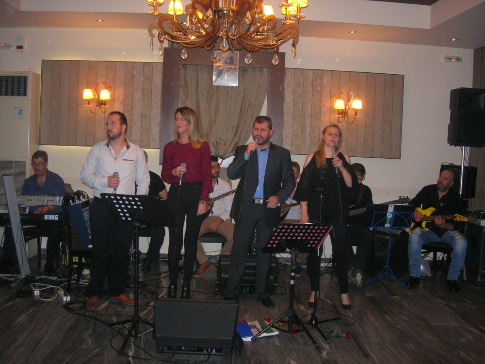 5&eta; &Gamma;&iota;&omicron;&rho;&tau;ή &Sigma;&tau;έ&lambda;&iota;&omicron;&upsilon; &Kappa;&alpha;&zeta;&alpha;&nu;&tau;&zeta;ί&delta;&eta;: &Mu;&iota;&alpha; &kappa;&epsilon;&phi;ά&tau;&eta; &beta;&rho;&alpha;&delta;&iota;ά &mu;&nu;ή&mu;&eta;&sigmaf; &kappa;&alpha;&iota; &tau;&iota;&mu;ή&sigmaf; (&Phi;&Omega;&Tau;&Omicron;)