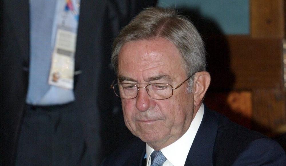 &Pi;. &Delta;&omicron;ύ&kappa;&alpha;&sigmaf;: &laquo;&Omicron; &Kappa;&omega;&nu;&sigma;&tau;&alpha;&nu;&tau;ί&nu;&omicron;&sigmaf; ή&tau;&alpha;&nu; &pi;&alpha;&tau;&rho;&iota;ώ&tau;&eta;&sigmaf;&raquo;