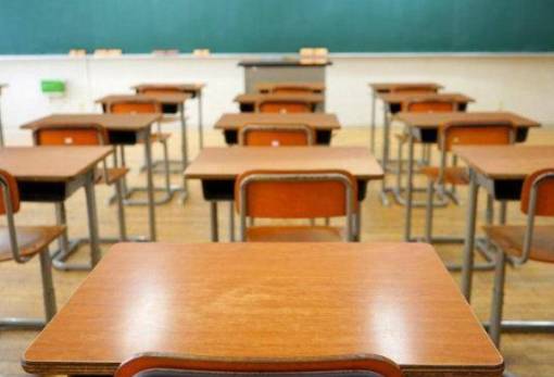 Παραμένουν 18.000 κενά εκπαιδευτικών στα σχολεία