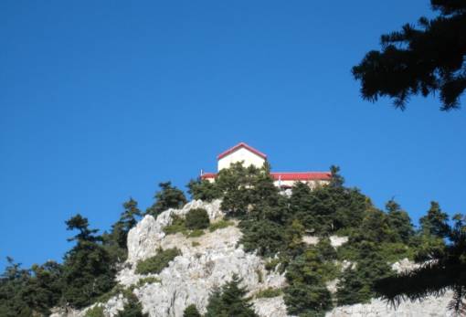 Σκαρφαλώνει στην Πάρνηθα ο ΕΟΣ Σπάρτης