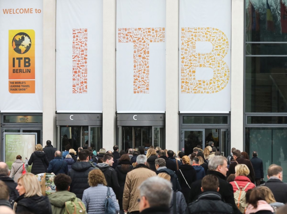 O &Delta;. &Sigma;&pi;ά&rho;&tau;&eta;&sigmaf; &pi;&rho;&omicron;&beta;&lambda;ή&theta;&eta;&kappa;&epsilon; &sigma;&tau;&eta; &Delta;&iota;&epsilon;&theta;&nu;ή Έ&kappa;&theta;&epsilon;&sigma;&eta; &Tau;&omicron;&upsilon;&rho;&iota;&sigma;&mu;&omicron;ύ &laquo;&Iota;&Tau;&Beta;&raquo; &tau;&omicron;&upsilon; &Beta;&epsilon;&rho;&omicron;&lambda;ί&nu;&omicron;&upsilon;  (&Phi;&Omega;&Tau;&Omicron;)