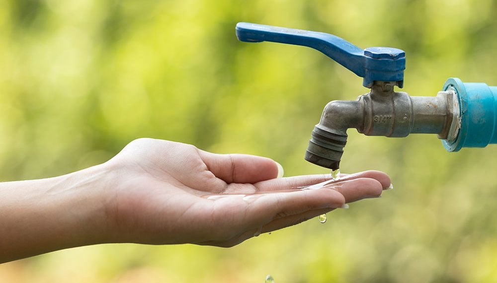 &Lambda;&alpha;ϊ&kappa;ή &Sigma;&upsilon;&sigma;&pi;&epsilon;ί&rho;&omega;&sigma;&eta;: &laquo;&Omicron;&iota; &epsilon;&pi;&alpha;&nu;&alpha;&lambda;&alpha;&mu;&beta;&alpha;&nu;ό&mu;&epsilon;&nu;&epsilon;&sigmaf; &delta;&iota;&alpha;&kappa;&omicron;&pi;έ&sigmaf; &nu;&epsilon;&rho;&omicron;ύ &sigma;&tau;&omicron;&nu; &Delta;. &Epsilon;&upsilon;&rho;ώ&tau;&alpha; &epsilon;ί&nu;&alpha;&iota; &alpha;&pi;&alpha;&rho;ά&delta;&epsilon;&kappa;&tau;&epsilon;&sigmaf;&raquo;