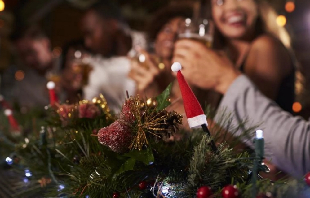 &Phi;&iota;&lambda;&alpha;&nu;&theta;&rho;&omega;&pi;&iota;&kappa;ή &epsilon;&kappa;&delta;ή&lambda;&omega;&sigma;&eta; &tau;&omicron;&upsilon; &Sigma;&upsilon;&lambda;&lambda;ό&gamma;&omicron;&upsilon; &Kappa;&upsilon;&rho;&iota;ώ&nu; &Sigma;&pi;ά&rho;&tau;&eta;&sigmaf; &laquo;&Omicron;&iota; Ά&gamma;&iota;&omicron;&iota; &Alpha;&nu;ά&rho;&gamma;&upsilon;&rho;&omicron;&iota;&raquo;