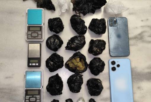 Για διακίνηση ναρκωτικών πιάστηκαν νεαροί σε χωριό της Σπάρτης