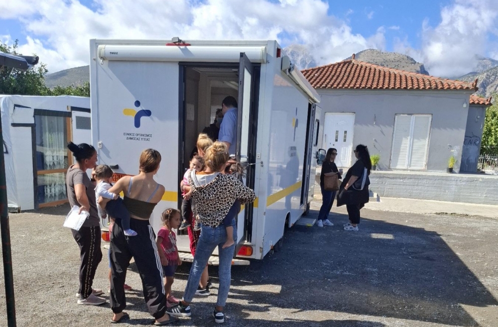 &Epsilon;&mu;&beta;&omicron;&lambda;&iota;&alpha;&sigma;&mu;ό&sigmaf; &pi;&alpha;&iota;&delta;&iota;ώ&nu; &Rho;&omicron;&mu;ά &kappa;&alpha;&tau;ά &tau;&eta;&sigmaf; &iota;&lambda;&alpha;&rho;ά&sigmaf; &sigma;&tau;&omicron;&nu; &Delta;ή&mu;&omicron; &Sigma;&pi;ά&rho;&tau;&eta;&sigmaf;