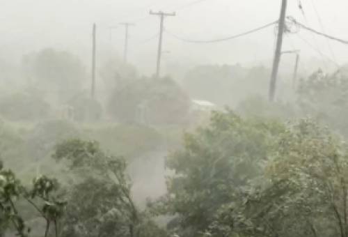 Αφηνιασμένο μπουρίνι σάρωσε την περιοχή Σπάρτης (ΦΩΤΟ)