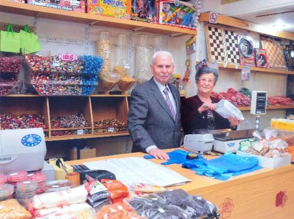 &Delta;&eta;&mu;ή&tau;&rho;&eta;&sigmaf; &Chi;. &Mu;&alpha;&nu;&iota;ά&tau;&eta;&sigmaf;