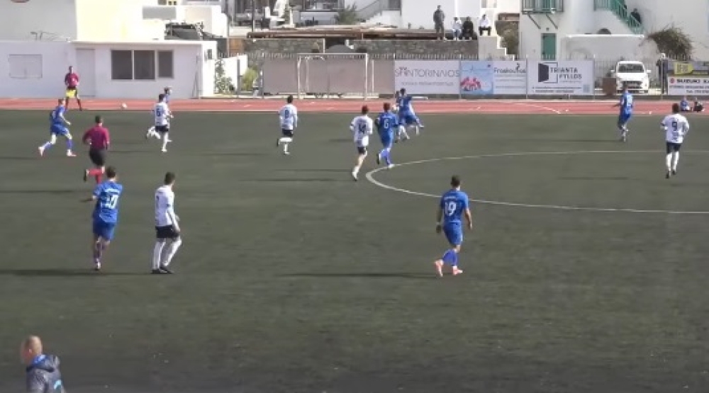 &Gamma;΄ &Epsilon;&theta;&nu;&iota;&kappa;ή: Έ&delta;&omega;&sigma;&epsilon; &mu;ά&chi;&eta; &alpha;&lambda;&lambda;ά έ&chi;&alpha;&sigma;&epsilon; &sigma;&tau;&eta; &Mu;ύ&kappa;&omicron;&nu;&omicron; &omicron; &Pi;&alpha;&nu;&gamma;&upsilon;&theta;&epsilon;&alpha;&tau;&iota;&kappa;ό&sigmaf;