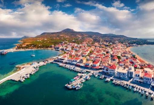 Η Ελαφόνησος στο τουριστικό επίκεντρο