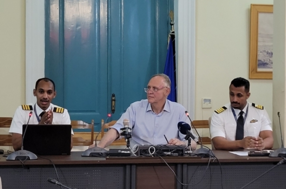 &Delta;&omicron;ύ&kappa;&alpha;&sigmaf; &xi;&alpha;&nu;&alpha;&phi;έ&rho;&nu;&epsilon;&iota; &tau;&omicron;&upsilon;&sigmaf; Ά&rho;&alpha;&beta;&epsilon;&sigmaf; &gamma;&iota;&alpha; &tau;&omicron; &alpha;&epsilon;&rho;&omicron;&delta;&rho;ό&mu;&iota;&omicron;