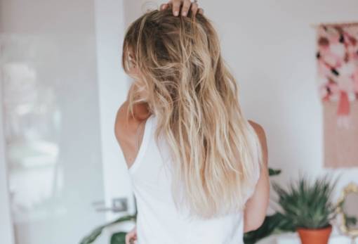 3 tips για να χρησιμοποιήσεις σωστά το dry shampoo