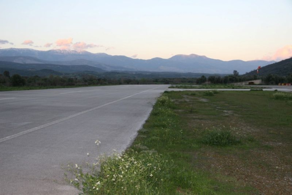 &Sigma;&tau;&alpha; &tau;&epsilon;&lambda;&epsilon;&upsilon;&tau;&alpha;ί&alpha; &mu;έ&tau;&rho;&alpha; &eta; &epsilon;&pi;έ&nu;&delta;&upsilon;&sigma;&eta; &sigma;&tau;&omicron; &Alpha;&epsilon;&rho;&omicron;&delta;&rho;ό&mu;&iota;&omicron; &Sigma;&pi;ά&rho;&tau;&eta;&sigmaf;