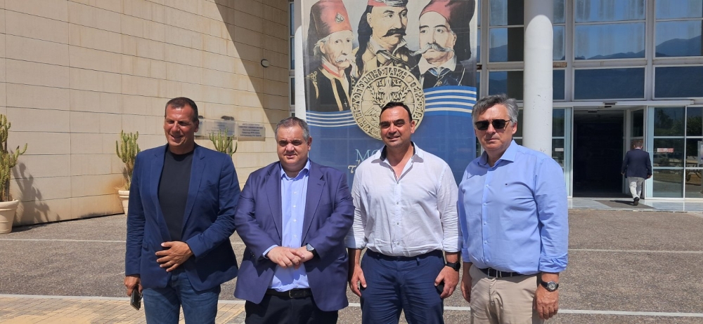 &Epsilon;&pi;&omicron;&iota;&kappa;&omicron;&delta;&omicron;&mu;&eta;&tau;&iota;&kappa;ή &sigma;&upsilon;&nu;ά&nu;&tau;&eta;&sigma;&eta; &mu;&epsilon; &tau;&omicron;&nu; &upsilon;&phi;&upsilon;&pi;&omicron;&upsilon;&rho;&gamma;ό &Beta;. &Sigma;&pi;&alpha;&nu;ά&kappa;&eta; &epsilon;ί&chi;&epsilon; &omicron; &Theta;. &Beta;&epsilon;&rho;&omicron;ύ&tau;&eta;&sigmaf;