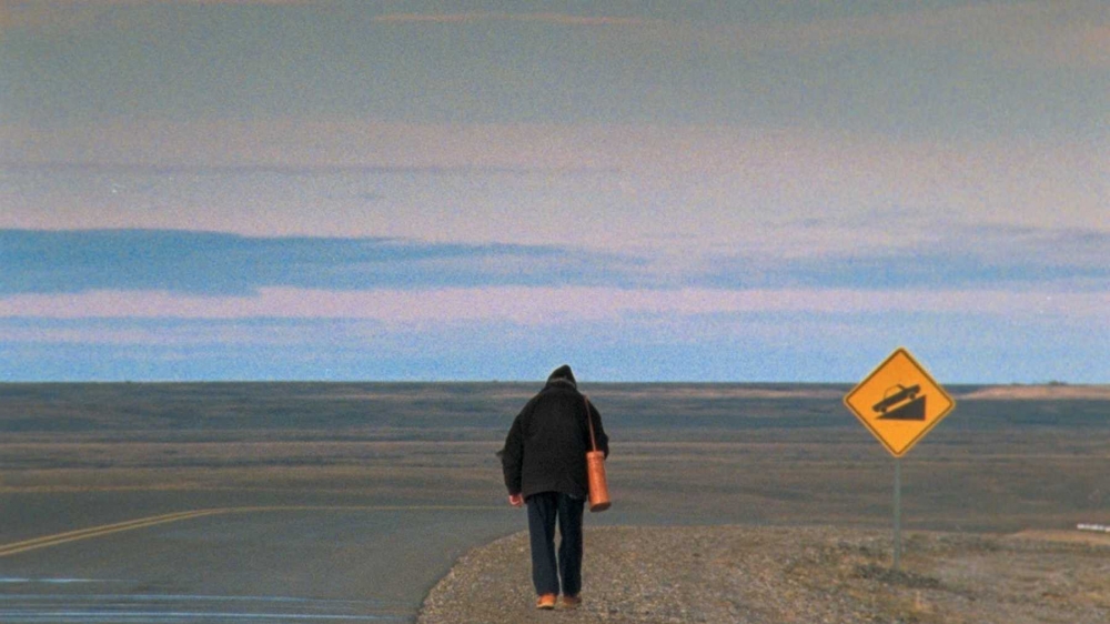 &Tau;&eta;&nu; &tau;&alpha;&iota;&nu;ί&alpha; &laquo;Historias Minimas&raquo; &pi;&rho;&omicron;&beta;ά&lambda;&lambda;&epsilon;&iota; &eta; &Kappa;&iota;&nu;&eta;&mu;&alpha;&tau;&omicron;&gamma;&rho;&alpha;&phi;&iota;&kappa;ή &Lambda;έ&sigma;&chi;&eta; &Sigma;&pi;ά&rho;&tau;&eta;&sigmaf;