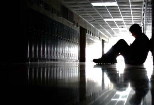 Καταδικάζοντας τον εκφοβισμό, φοβού τον «κανιβαλισμό» που θολώνει…