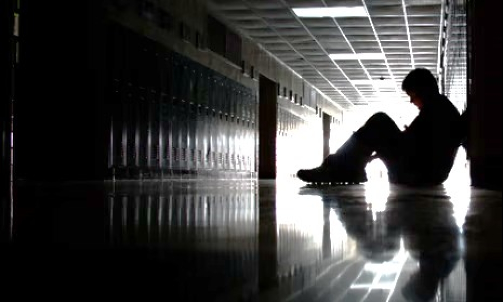 &Kappa;&alpha;&tau;&alpha;&delta;&iota;&kappa;ά&zeta;&omicron;&nu;&tau;&alpha;&sigmaf; &tau;&omicron;&nu; &epsilon;&kappa;&phi;&omicron;&beta;&iota;&sigma;&mu;ό, &phi;&omicron;&beta;&omicron;ύ &tau;&omicron;&nu; &laquo;&kappa;&alpha;&nu;&iota;&beta;&alpha;&lambda;&iota;&sigma;&mu;ό&raquo; &pi;&omicron;&upsilon; &theta;&omicron;&lambda;ώ&nu;&epsilon;&iota;&hellip;