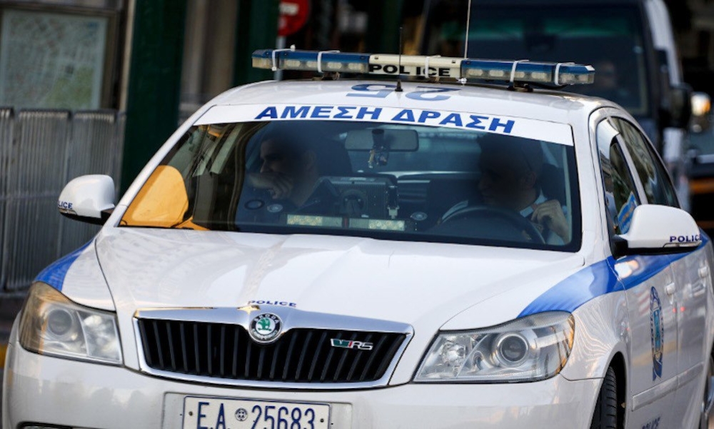 &Nu;έ&alpha; &mu;&alpha;&rho;&tau;&upsilon;&rho;ί&alpha; &gamma;&iota;&alpha; &tau;&omicron; &epsilon;&pi;&epsilon;&iota;&sigma;ό&delta;&iota;&omicron; &sigma;&epsilon; &kappa;&alpha;&phi;έ-&omicron;&upsilon;&zeta;&epsilon;&rho;ί &tau;&eta;&sigmaf; &Sigma;&pi;ά&rho;&tau;&eta;&sigmaf;