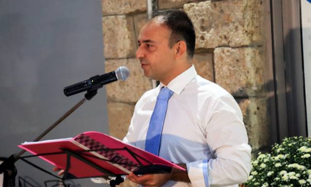 &Gamma;&iota;&alpha;&tau;ί &pi;&alpha;&rho;&alpha;&iota;&tau;ή&theta;&eta;&kappa;&epsilon; &omicron; &Epsilon;&upsilon;&theta;. &Pi;&alpha;&pi;&alpha;&chi;&rho;ή&sigma;&tau;&omicron;&upsilon; &alpha;&pi;ό &tau;&omicron; &Delta;&Sigma; &Epsilon;&upsilon;&rho;ώ&tau;&alpha;