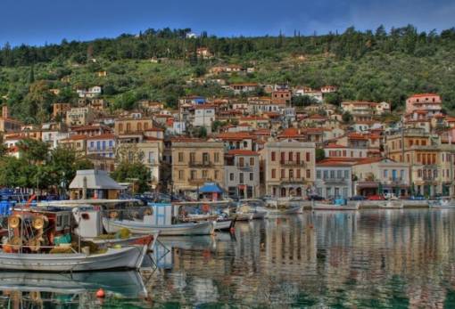 Ένα «θερμό» καλοκαίρι για τον τουρισμό στη Λακωνία!