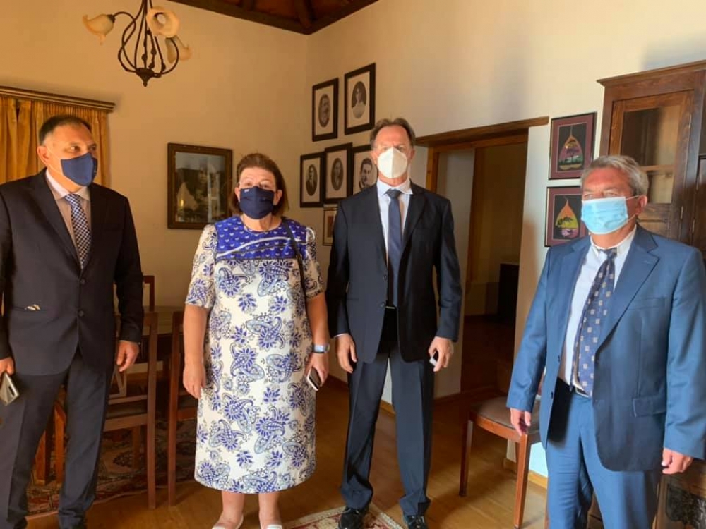 &Sigma;&tau;&eta;&nu; &omicron;&iota;&kappa;ί&alpha; &tau;&omicron;&upsilon; &Gamma;. &Rho;ί&tau;&sigma;&omicron;&upsilon; &eta; &upsilon;&pi;&omicron;&upsilon;&rho;&gamma;ό&sigmaf; &Pi;&omicron;&lambda;&iota;&tau;&iota;&sigma;&mu;&omicron;ύ