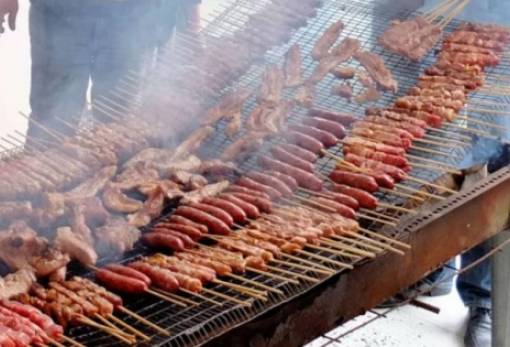 Τσικνοπέμπτη στην Κοκκινόραχη