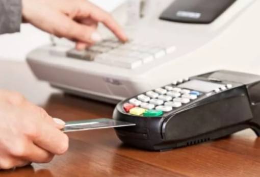 «Δεμένα τα χέρια» με τις επιταγές διασύνδεσης