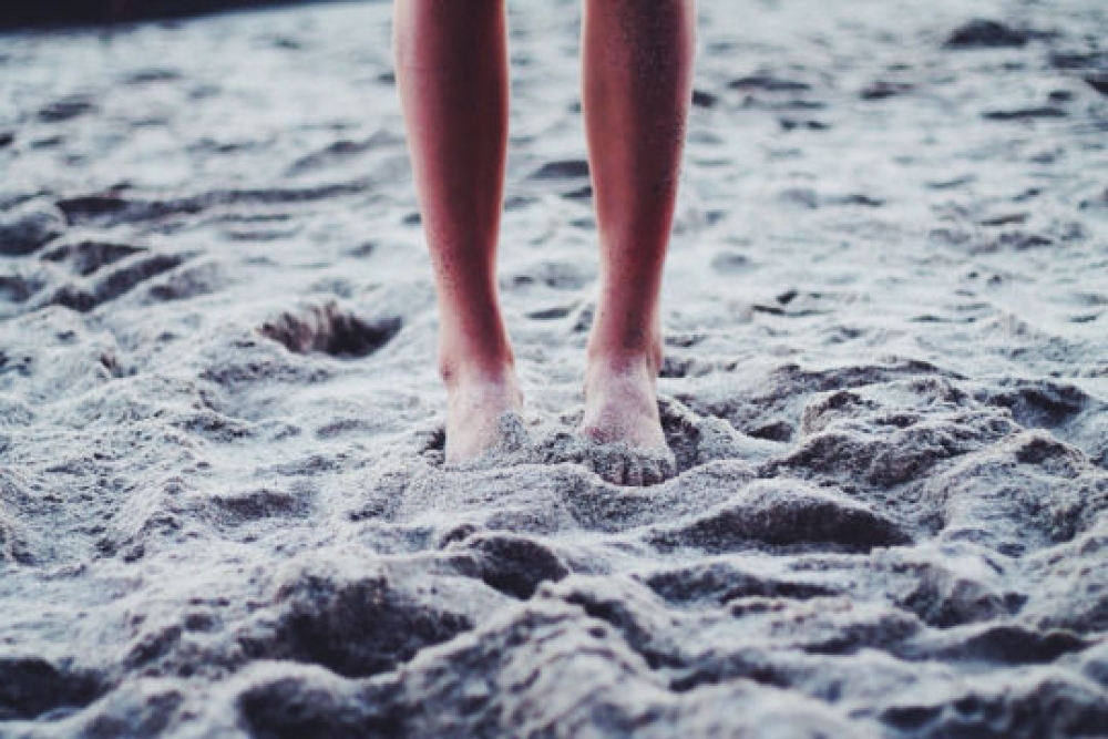 &Pi;ώ&sigmaf; &nu;&alpha; &alpha;&pi;&omicron;&mu;&alpha;&kappa;&rho;ύ&nu;&epsilon;&iota;&sigmaf; &tau;&eta;&nu; ά&mu;&mu;&omicron; &pi;&omicron;&upsilon; &kappa;ό&lambda;&lambda;&eta;&sigma;&epsilon; &sigma;&tau;&eta;&nu; &pi;&epsilon;&tau;&sigma;έ&tau;&alpha;, &tau;&omicron; &mu;&alpha;&gamma;&iota;ό &kappa;&alpha;&iota; &tau;&alpha; &pi;ό&delta;&iota;&alpha; &sigma;&omicron;&upsilon;