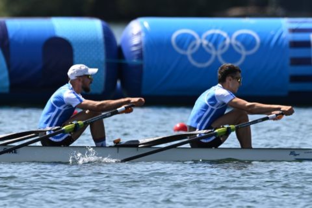 &Tau;&rho;ί&alpha; &mu;&epsilon;&tau;ά&lambda;&lambda;&iota;&alpha; &sigma;&tau;&omicron;&upsilon;&sigmaf; &Omicron;&lambda;&upsilon;&mu;&pi;&iota;&alpha;&kappa;&omicron;ύ&sigmaf; &delta;&iota;&epsilon;&kappa;&delta;&iota;&kappa;&epsilon;ί &eta; &epsilon;&lambda;&lambda;&eta;&nu;&iota;&kappa;ή &kappa;&omega;&pi;&eta;&lambda;&alpha;&sigma;ί&alpha;