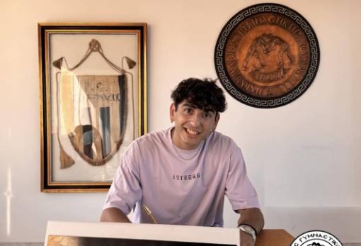 Στα μελανόλευκα ο Αλέξανδρος Καρμοίρης