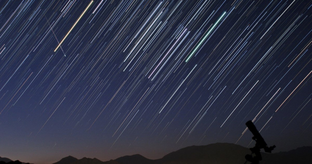 &Omega;&rho;&iota;&omega;&nu;ί&delta;&epsilon;&sigmaf;: &Beta;&rho;&omicron;&chi;ή &alpha;&pi;ό &delta;&iota;ά&tau;&tau;&omicron;&nu;&tau;&epsilon;&sigmaf; &alpha;&sigma;&tau;έ&rho;&epsilon;&sigmaf;