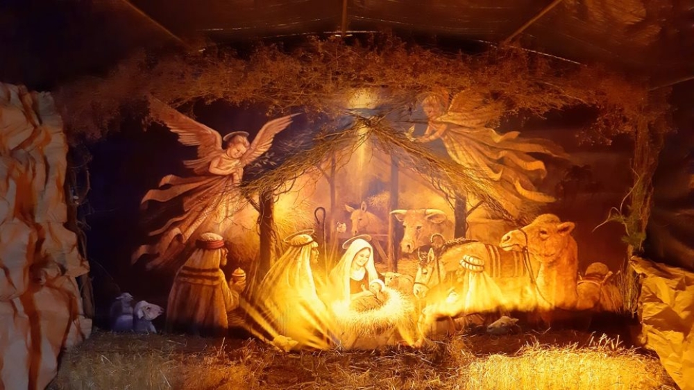 &Chi;&rho;&iota;&sigma;&tau;&omicron;ύ&gamma;&epsilon;&nu;&nu;&alpha;: &laquo;&Eta; &Gamma;έ&nu;&nu;&eta;&sigma;ί&sigmaf; &sigma;&omicron;&upsilon; &Chi;&rho;&iota;&sigma;&tau;έ &omicron; &Theta;&epsilon;ό&sigmaf; &eta;&mu;ώ&nu;&hellip;&raquo;